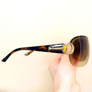 Gucci Sunglasses 🕶
